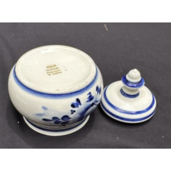 Gzhel COBALT Blue Porcelain Sugar Bowl or Honey Pot Hand Made In RUSSIA -4O - Picture 6 of 9